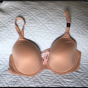 NWTs Body by Victoria Secret Bra